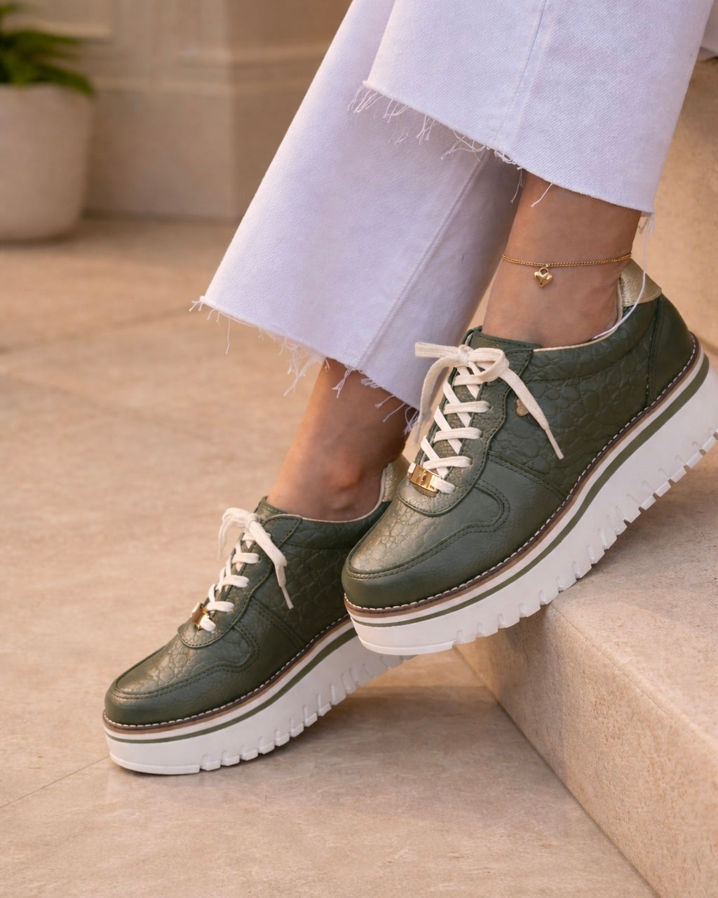 Zapatilla Riviera Verde Cuero Mujer | Maryori López