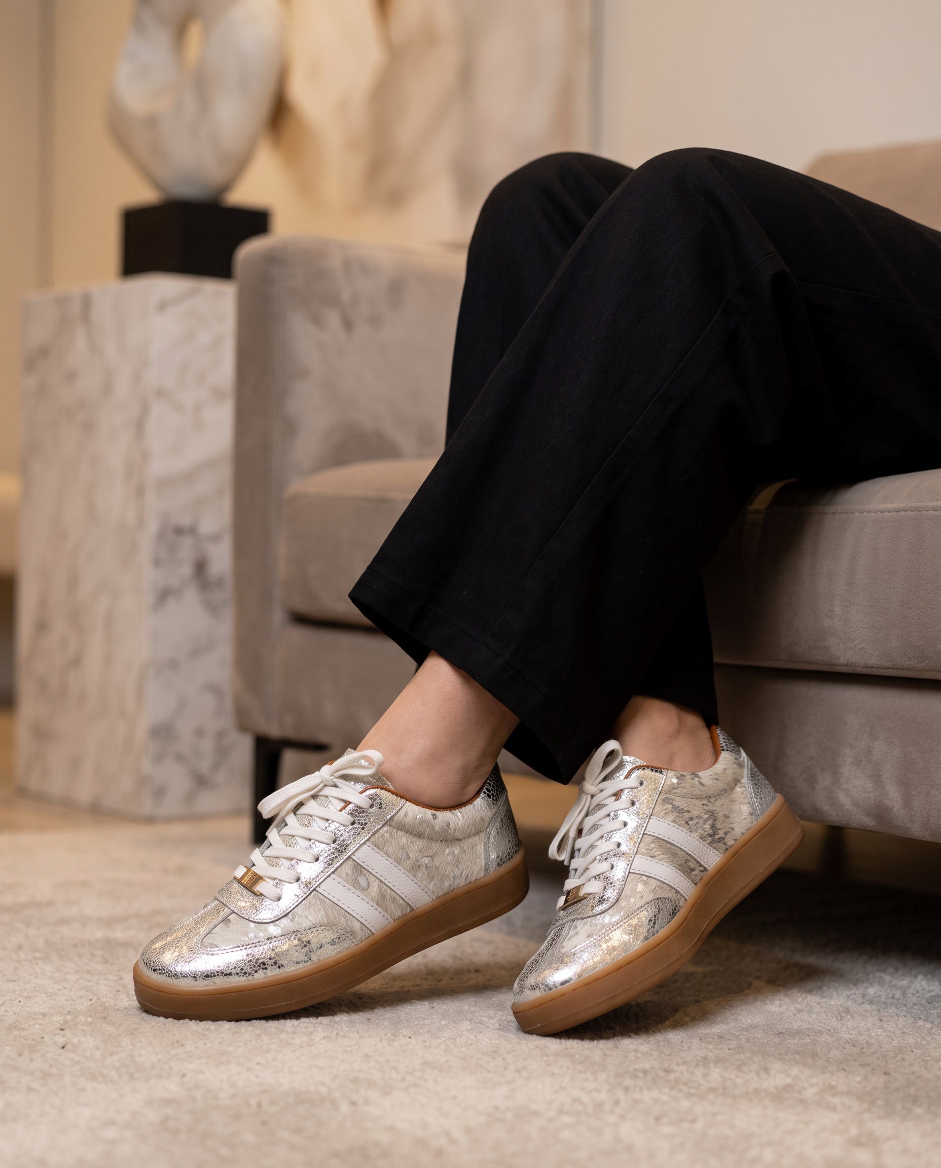 Women's Jennifer Silver Leather Sneaker | Maryori López