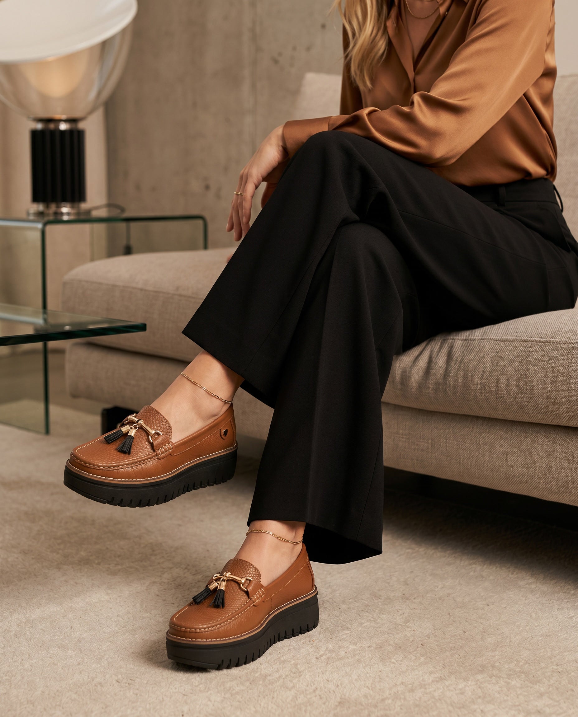 Mocasín Deborah Camel Cuero Mujer | Maryori López