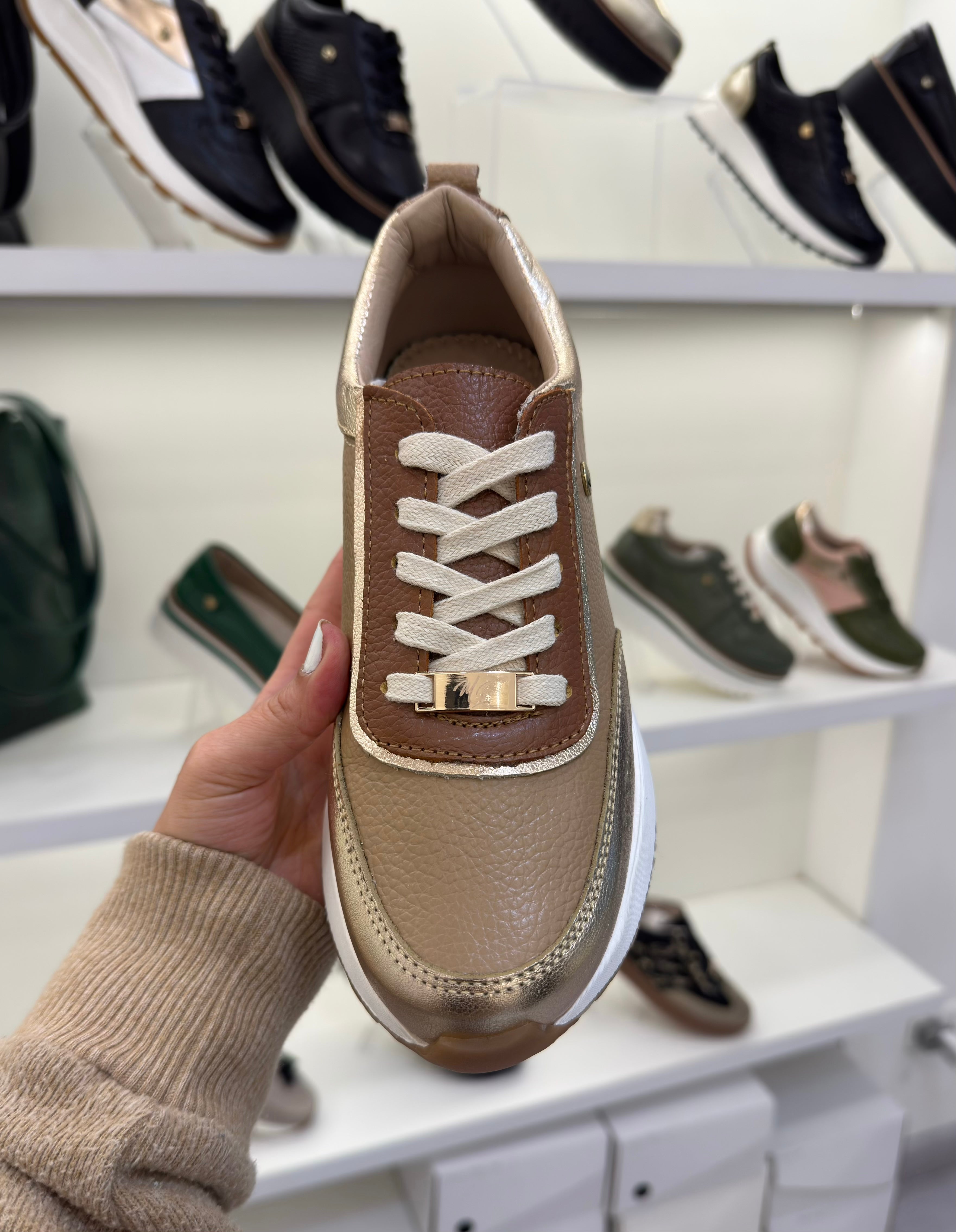 Martha Camel Leather Women's Shoe | Maryori López