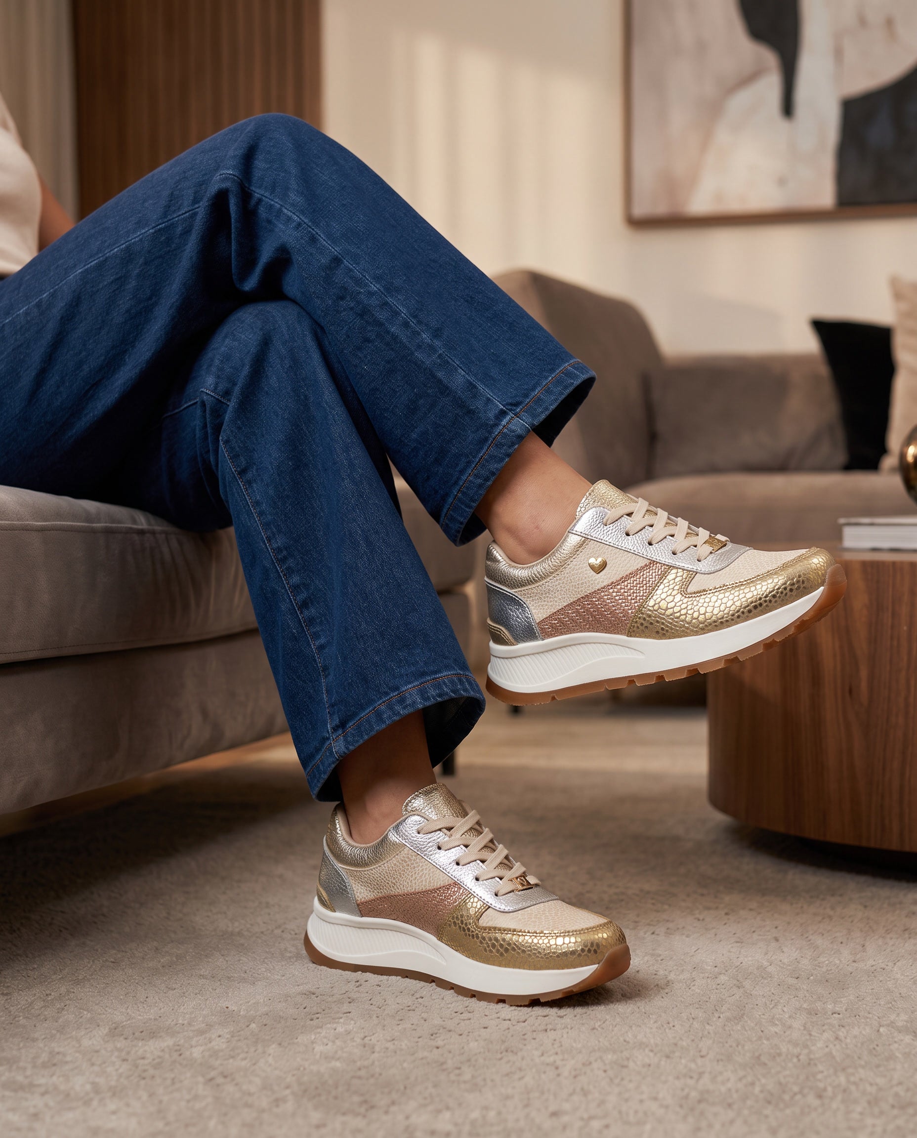 Giulia Women's Leather Sneaker | Maryori López