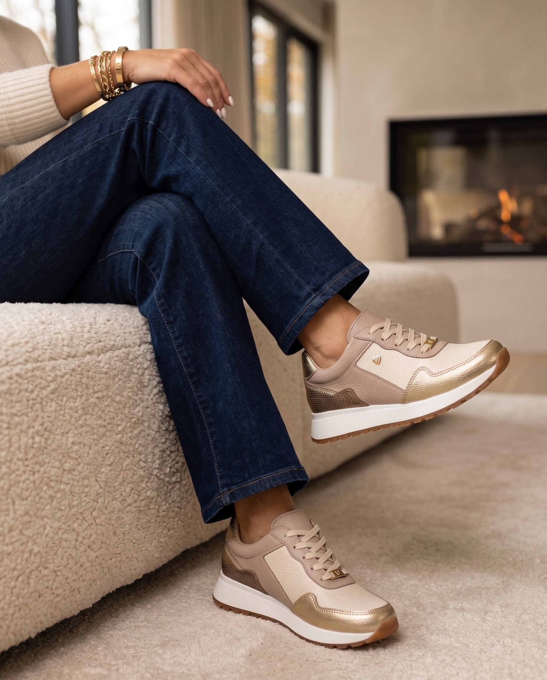 Jewel Gold Leather Women's Shoe | Maryori López