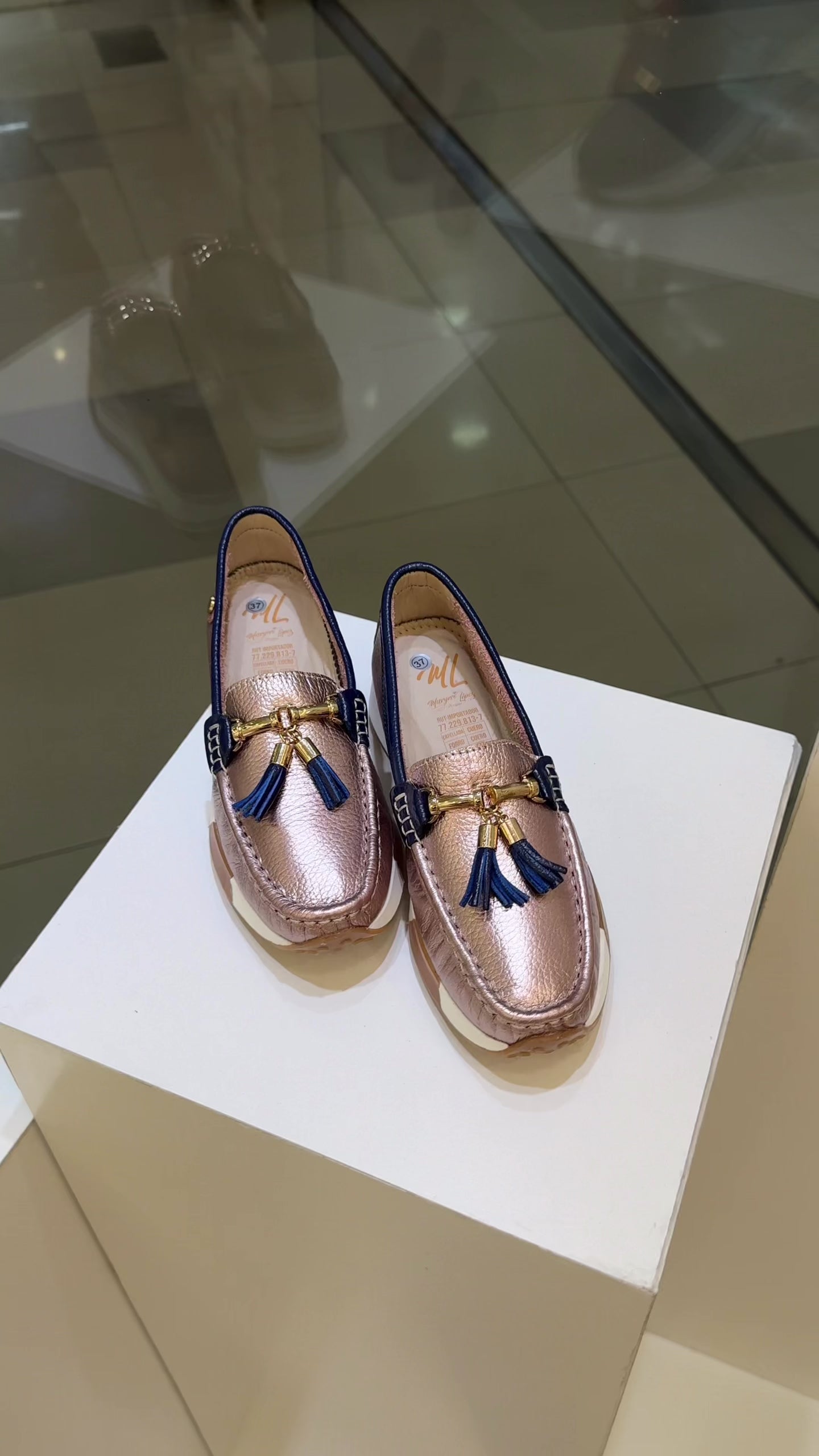 Cecilia Rose Gold Leather Loafer for Women | Maryori López