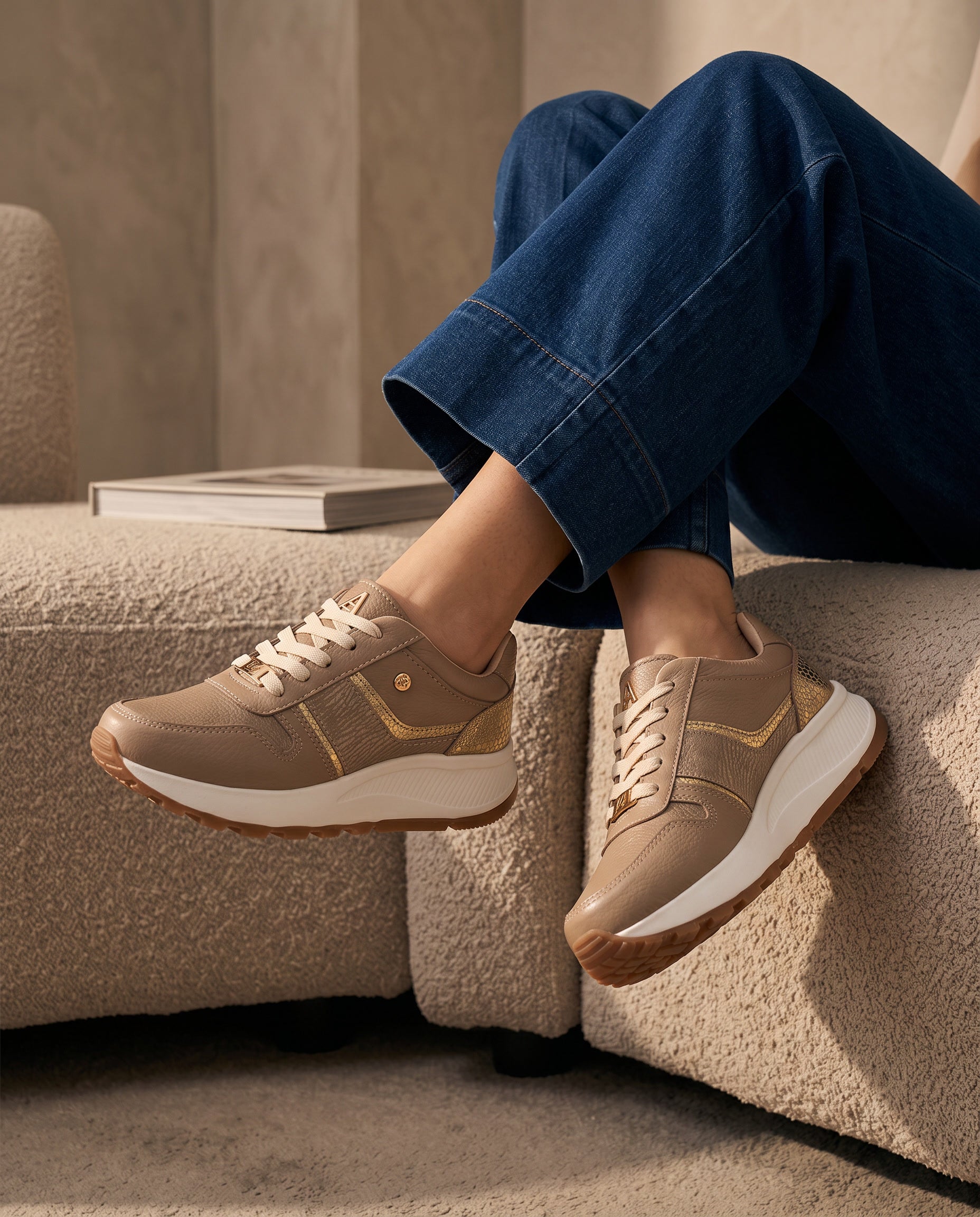 Rebecca Green Leather Women's Sneaker | Maryori López
