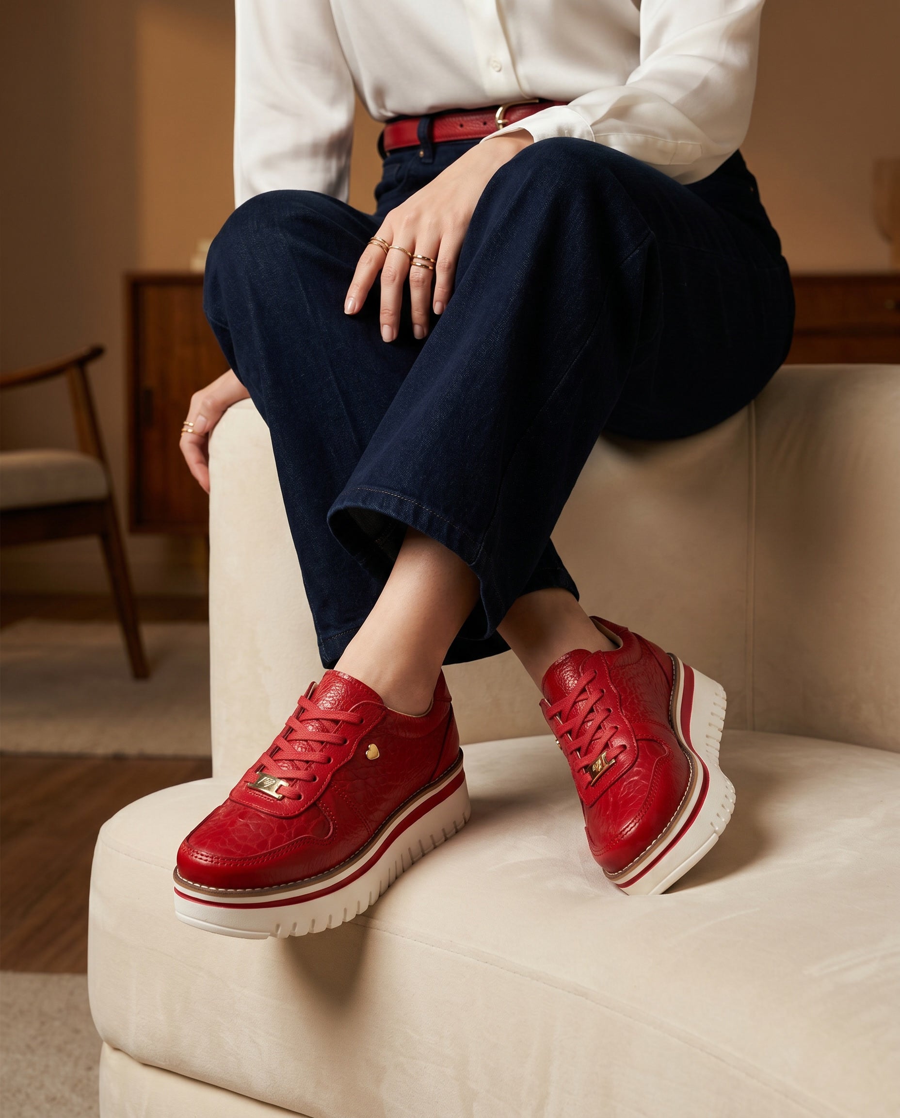 Zapatilla Riviera Rojo Cuero Mujer | Maryori López