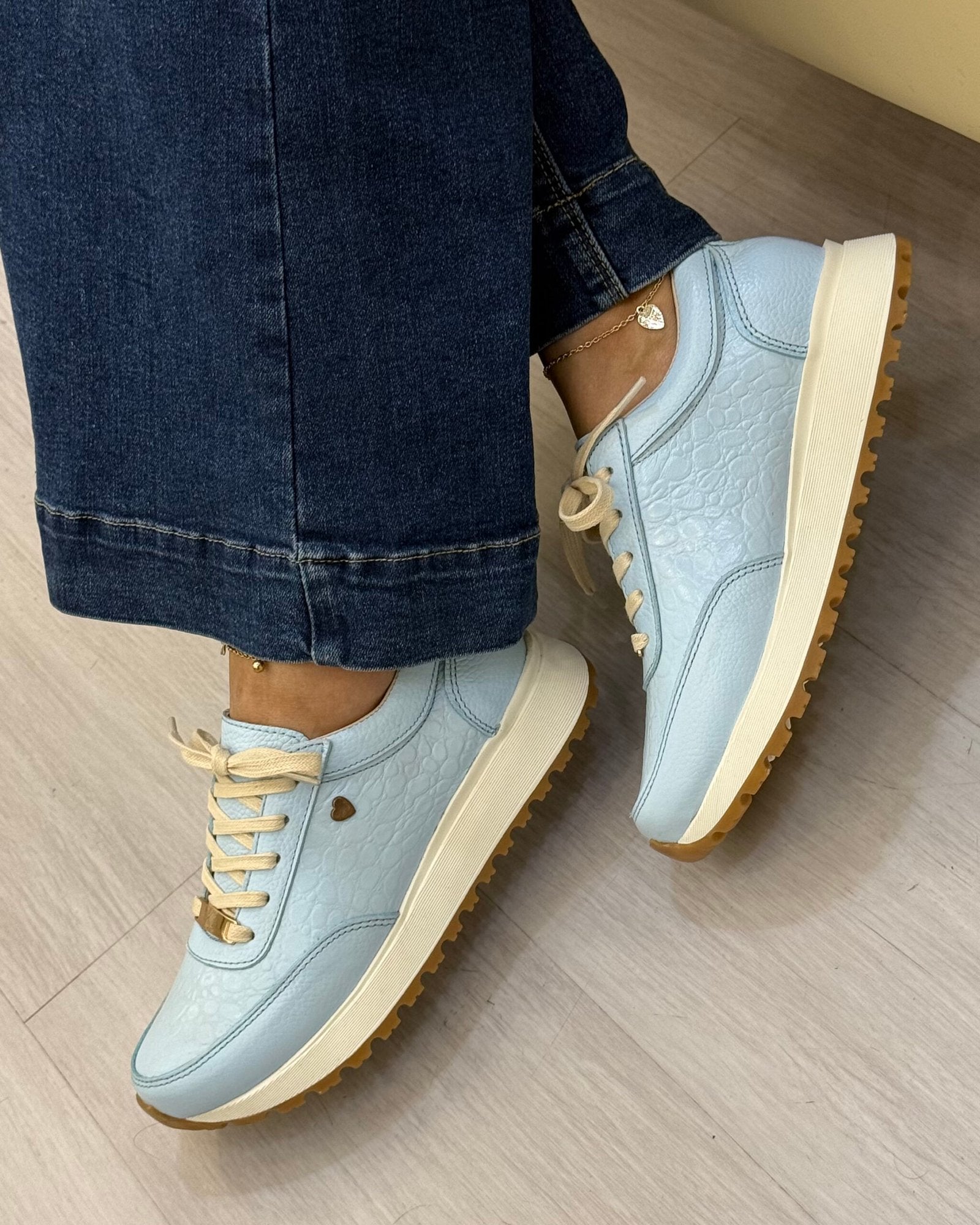 Zapatilla Camila celeste cuero natural mujer plataforma | Maryori López