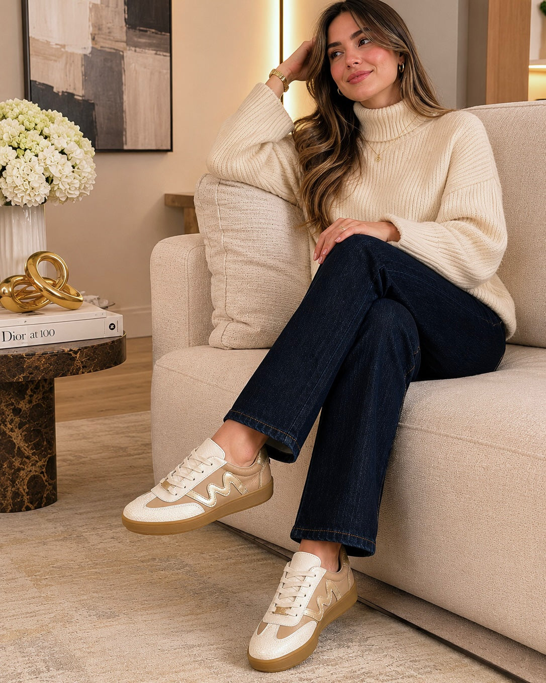 Zapatilla Claudia taupe cuero mujer look completo | Maryori López
