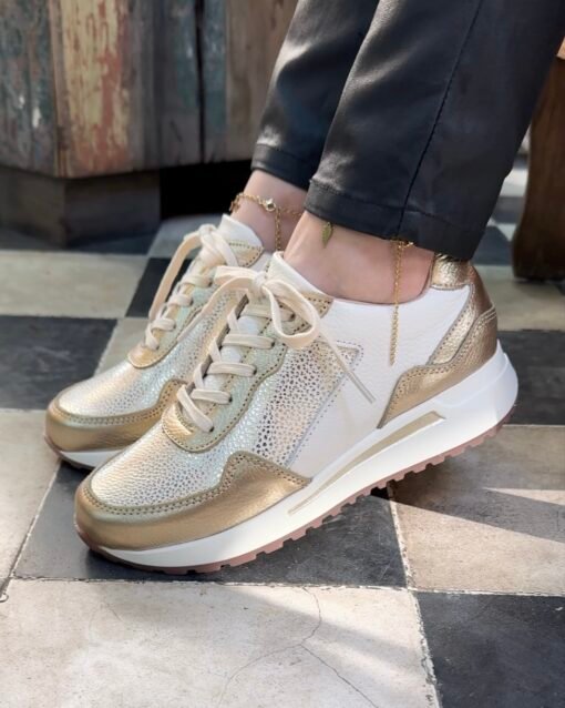 Zapatilla Joya Dorado Cuero Mujer | Maryori López - Imagen 3