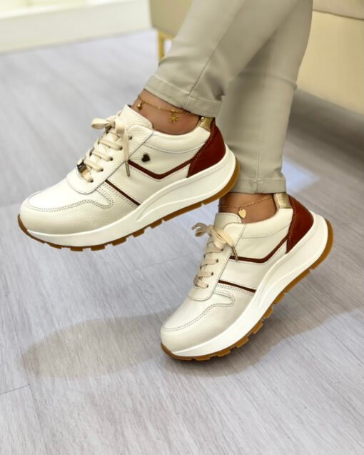 Zapatilla Emilia Crema Cuero Mujer | Maryori López - Imagen 2
