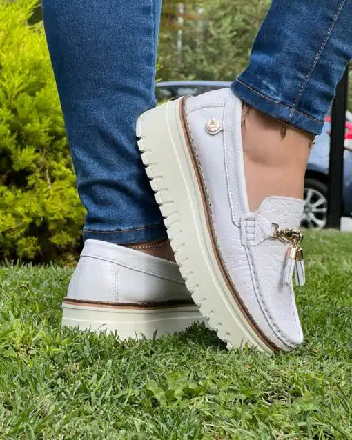 Mocasín Francisca Blanco Cuero Mujer | Maryori López - Imagen 3