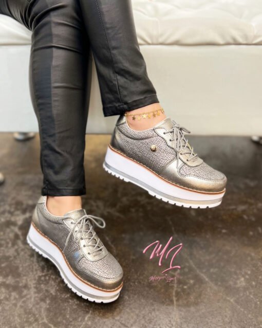 Zapatillas Maya Plomo de cuero dorado para mujer – Calzados Maryori López