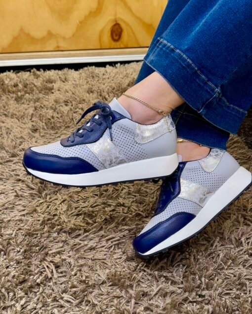 Zapatilla Chanel Gris Cuero Mujer | Maryori López - Imagen 2