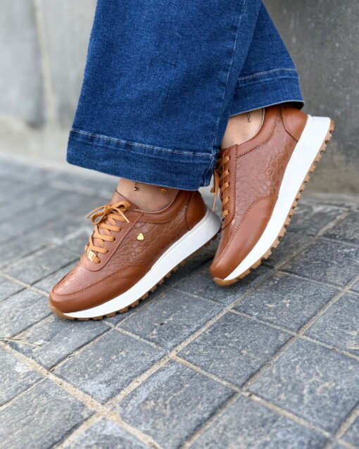 Zapatilla Camila Camel Cuero Mujer | Maryori López