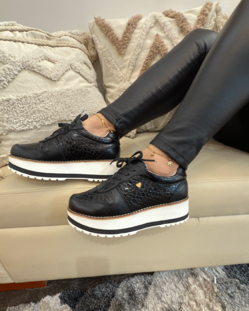 Zapatilla Riviera Negro Cuero Mujer | Maryori López - Imagen 3