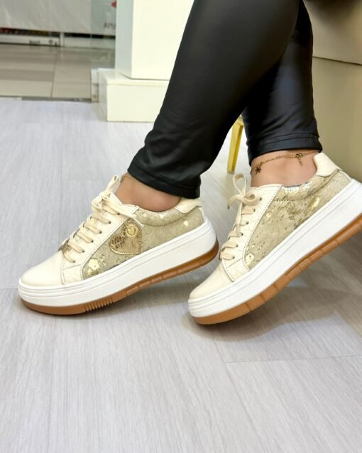 Zapatilla Victoria Crema Cuero Mujer | Maryori López - Imagen 3