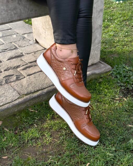 Zapatilla Alba Camel Cuero Mujer | Maryori López - Imagen 3