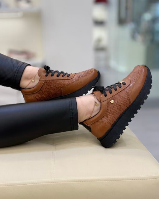 Zapatilla Mercedes Camel Cuero Mujer | Maryori López - Imagen 2