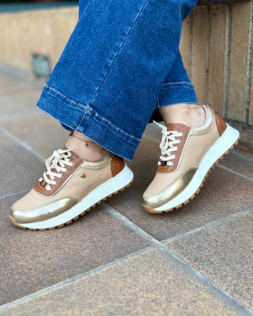 Zapatilla Martha Camel Cuero Mujer | Maryori López