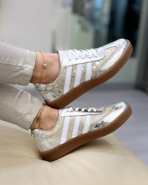 Zapatilla Jennifer Plateado Cuero Mujer | Maryori López